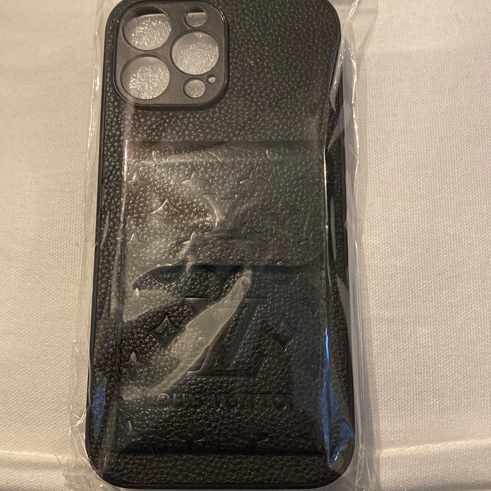 New IPhone 13 Pro Max phone case